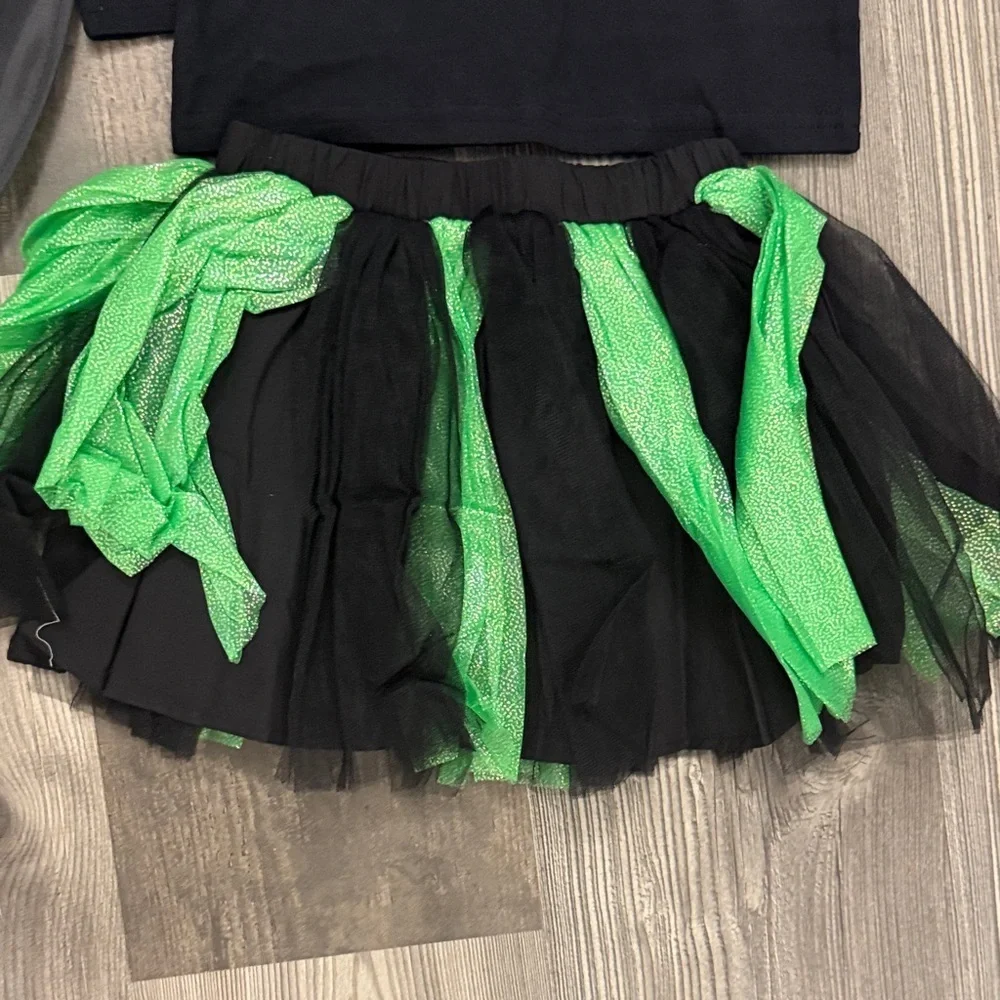 Wicked Elphaba Girls Shirt and Skirt Witch Costume with Green/Black Tutu 18-24